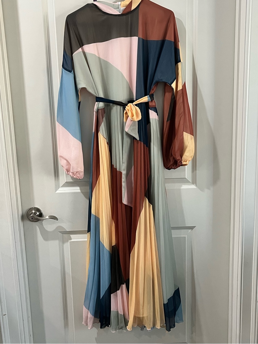Gemma Albright Flowy Multi Colored Maxi Dress; Size Large